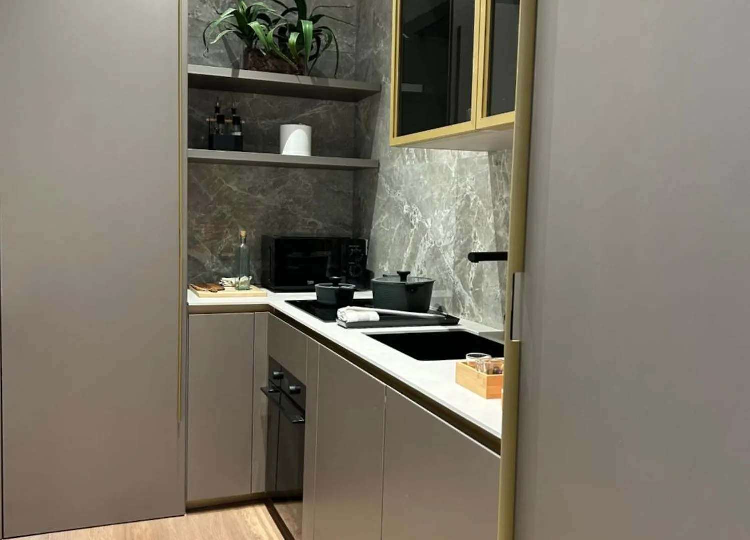 Yourlife Suite Palermo 0*,